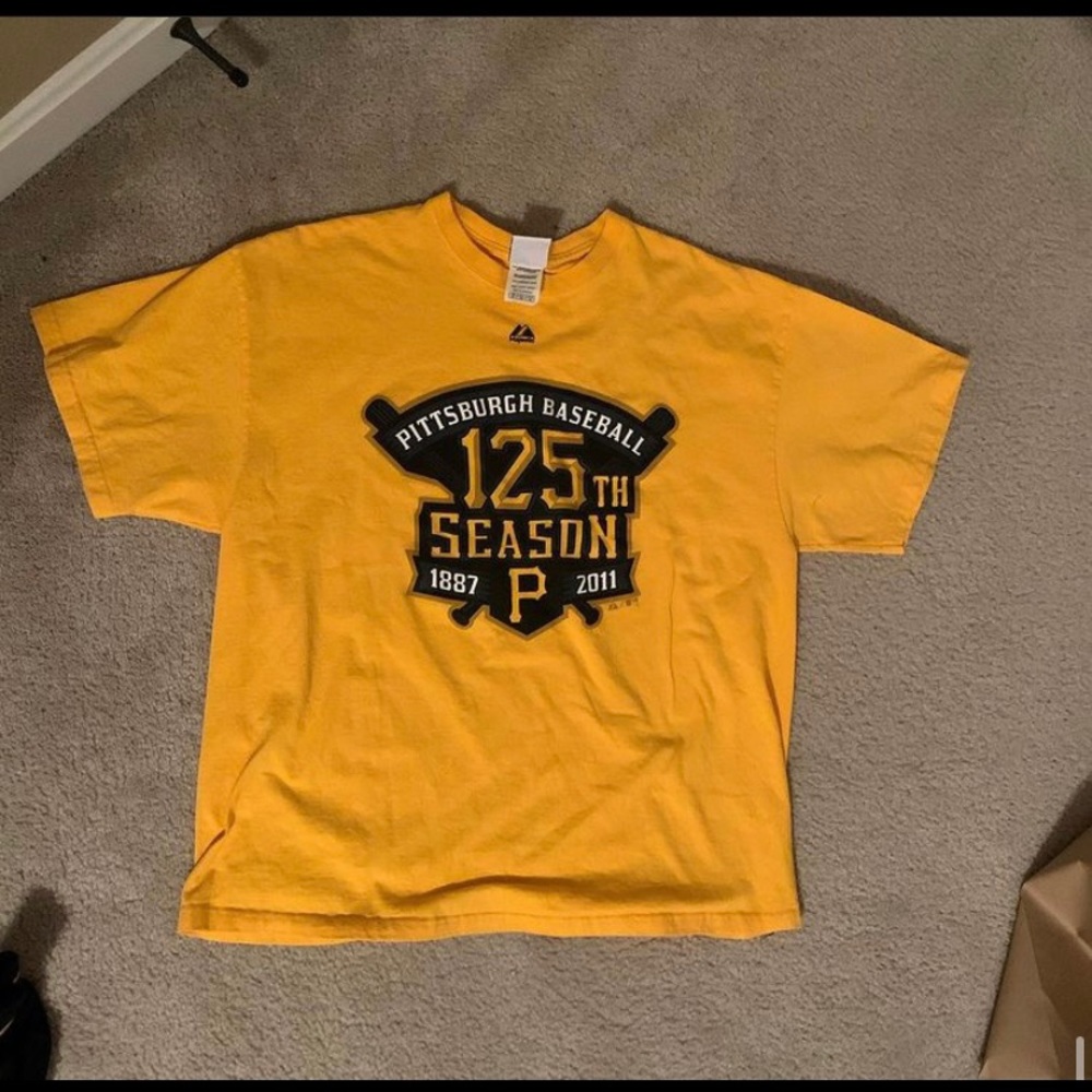 Vintage pirates 125th season tee